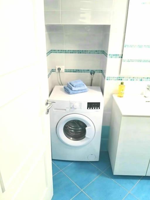 A Due Passi Dal Mare Apartment Ischia Luaran gambar
